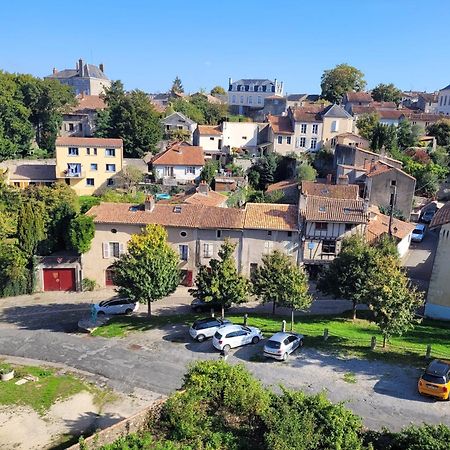 Lekker Slaap Otel Parthenay Dış mekan fotoğraf
