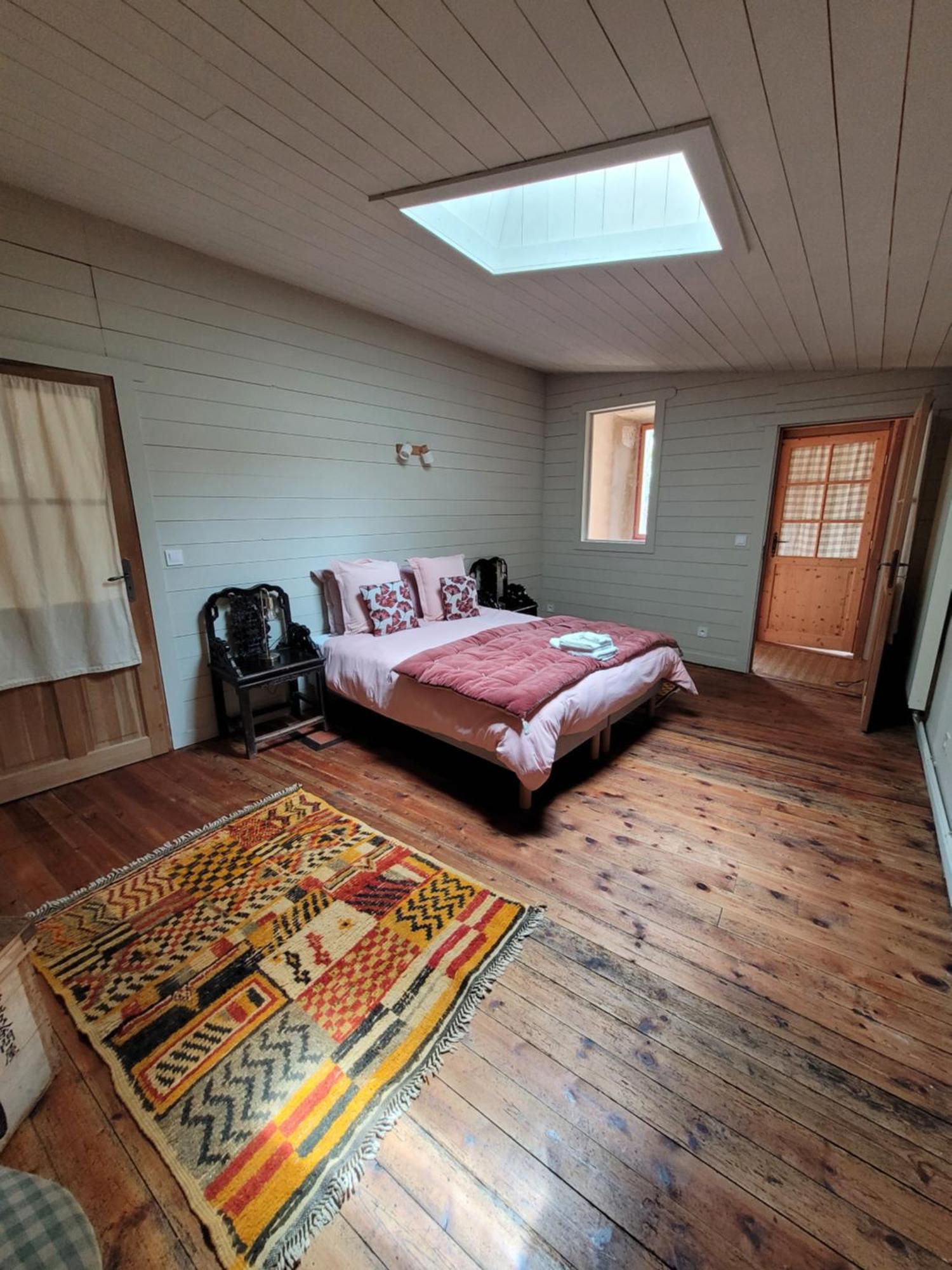 Lekker Slaap Otel Parthenay Dış mekan fotoğraf